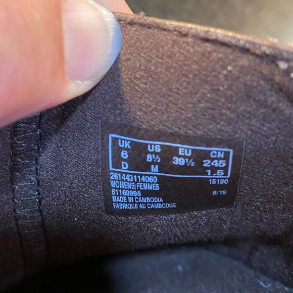 Clarks women’s Size 8.5 shoes/clogs, Comfort Collection. - Picture 5 of 11